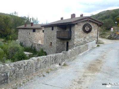 Valles del Corneja y el Tormes - Sierra de Gredos;la mochila mochilas trekking fotos picos de europa